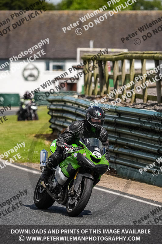 enduro digital images;event digital images;eventdigitalimages;mallory park;mallory park photographs;mallory park trackday;mallory park trackday photographs;no limits trackdays;peter wileman photography;racing digital images;trackday digital images;trackday photos